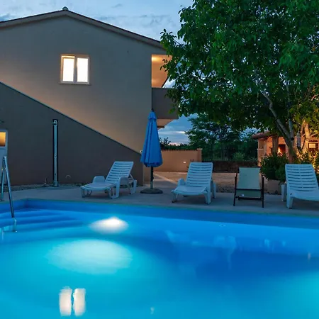 House Leone Ferienhaus *