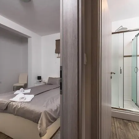 Holiday home House Leone